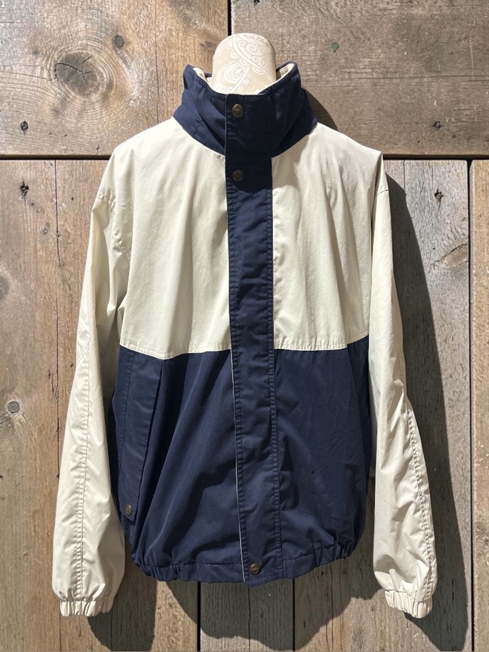 Vintage Men’s Pacific Trail Full Zip Windbreaker Jacket Khaki/ Blue Size Large.